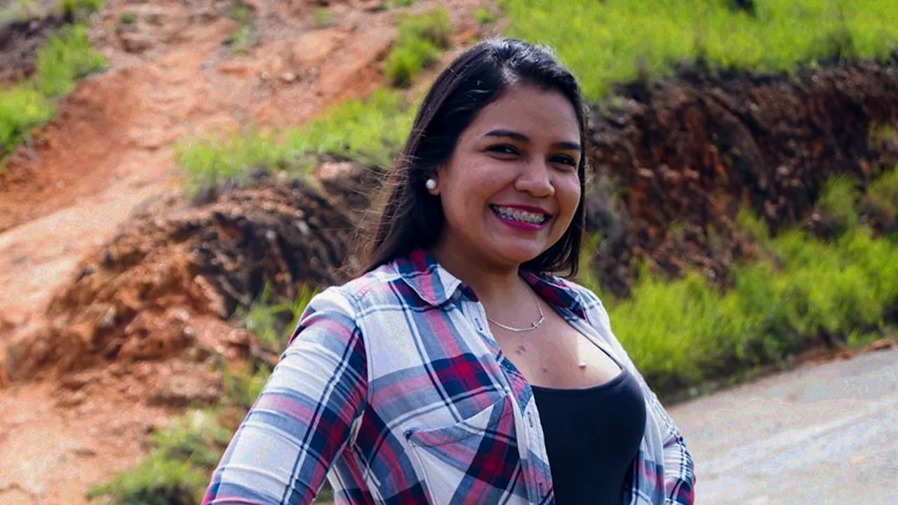 Portrait de Coralie, 28 ans, Verseau, aide-soignante à Niort.